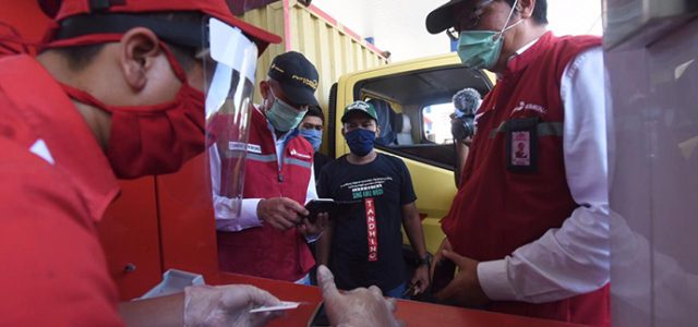 Pantau Jalur Tol Trans Jawa, Pertamina Jamin Ketersediaan Stok BBM & LPG Jelang Lebaran Aman