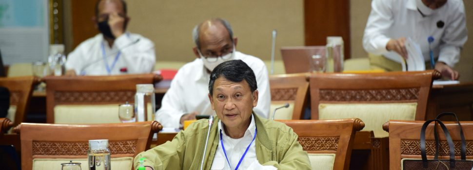 DPR dan Menteri ESDM Sepakati Asumsi Makro Tahun 2021