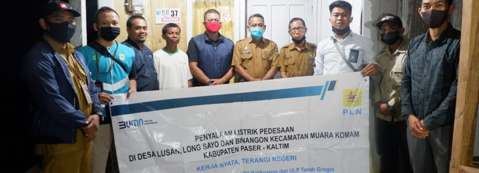 PLN Hadirkan Terang 3 Desa di Kabupaten Paser