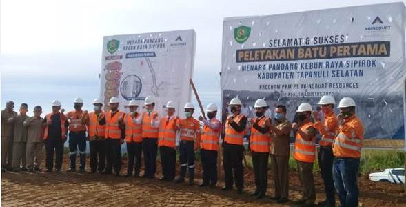 Tambang Emas Martabe Bangun Menara Pandang di Kebun Raya Sipirok