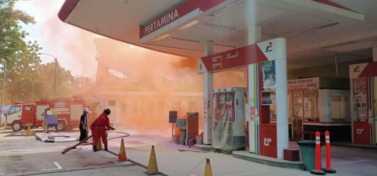 Asah Kesigapan dalam Situasi Darurat, Pertamina Simulasi Kebakaran di SPBU