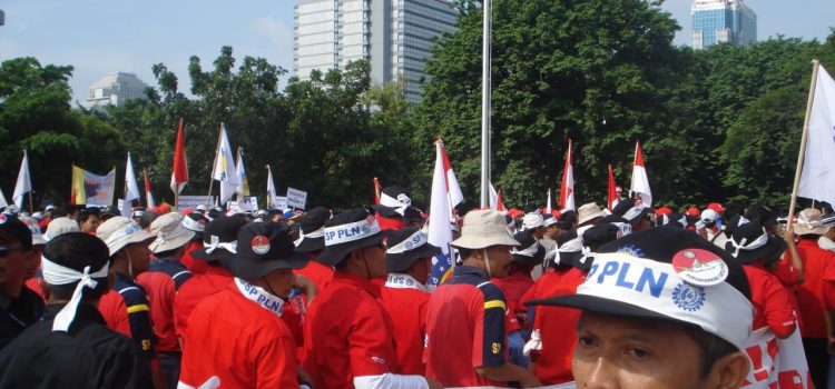 SP PLN Minta Pemerintah Fasilitasi Renegoisasi Kontrak IPP