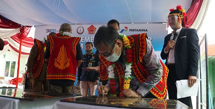 Momen Hari Pahlawan, Pertamina Resmikan Tiga Titik BBM Satu Harga Di Nias