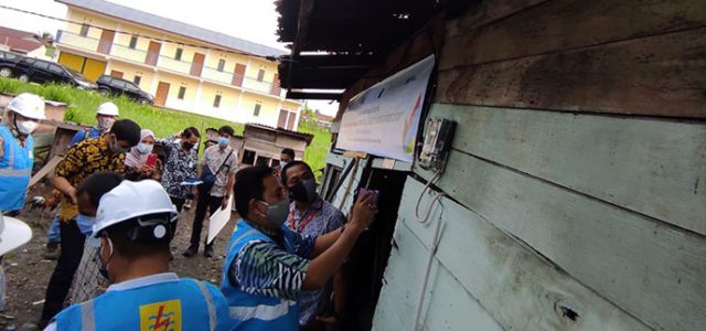 PLN Salurkan Listrik 24 Jam di Kecamatan Pulau Tiga Barat