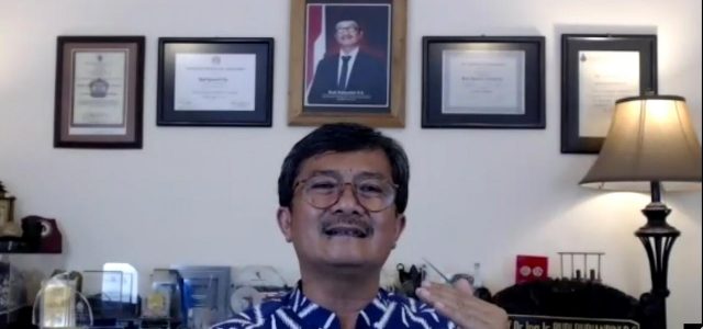 Pakar: Fenomena Rendahnya Harga Minyak Siklus 20 Tahunan