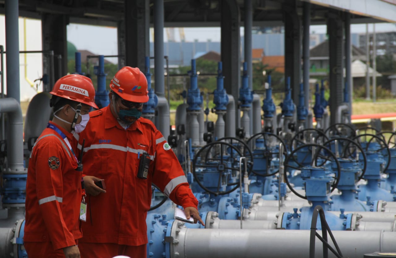 pertamina mor iv raih dua penghargaan bergengsi