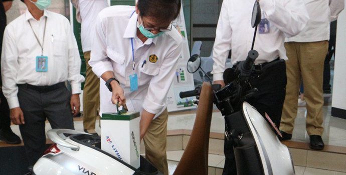 Dorong Perkembangan Ekosistem Kendaraan Listrik, Menteri ESDM Resmikan 3 SPBKLU