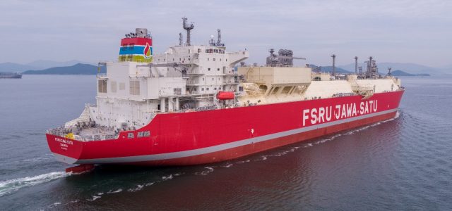 Pertamina Resmikan Penamaan Kapal FSRU JAWA SATU