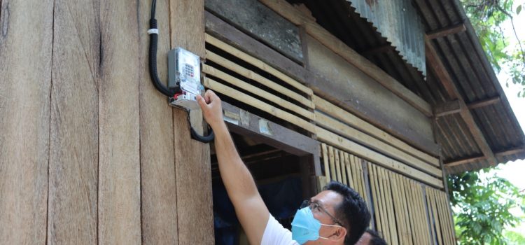 PLN UIW NTB Berhasil Terangi 44 Dusun Terpencil
