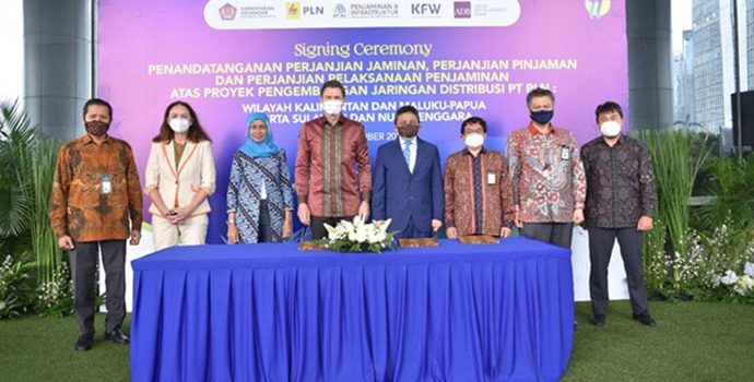 Didukung ADB dan KfW, PLN Siap Menjaga Terang di KTI