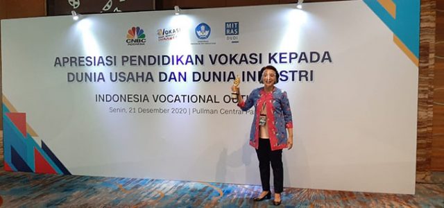 PLN Raih Penghargaan Pendidikan Vokasi dari Kemendikbud