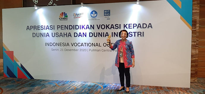 PLN Raih Penghargaan Pendidikan Vokasi dari Kemendikbud