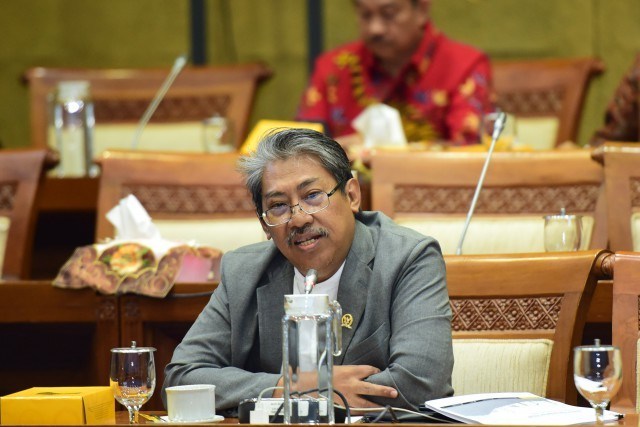 fpks beri rapor merah pemerintah di pengelolaan energi