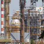 minyak terdongkrak naik imbas dari stimulus ekonomi as