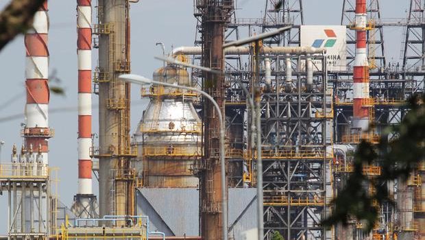 Minyak Terdongkrak Naik, Imbas Dari Stimulus Ekonomi AS