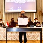 sinergi kpi - kimia farma perkuat kemandirian farmasi dalam negeri