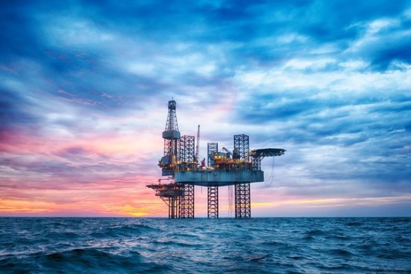 terimbas lemahnya permintaan dan tingginya prospek produksi opec plus