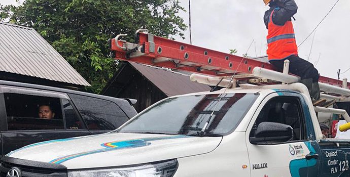 Fokus Amankan Warga, PLN Percepat Suplai Listrik di Wilayah Terdampak Banjir
