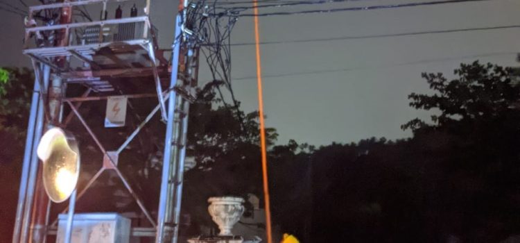 Cuaca Ekstrem, PLN Bertindak Cepat Pulihkan Pasokan Listrik di Manado