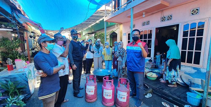 Bantu Sembako dan Obat-Obatan, Pertamina Peduli Jangkau Korban Banjir Kalsel 
