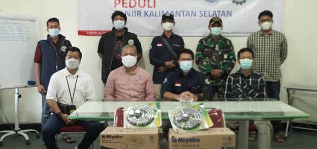 Pertamina RU V Salurkan Bantuan Korban Banjir Melalui Dua Metode