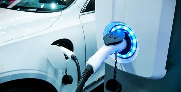 Menperin: Produksi Kendaraan Listrik Mampu Turunkan Emisi CO2 3,8 Juta Ton