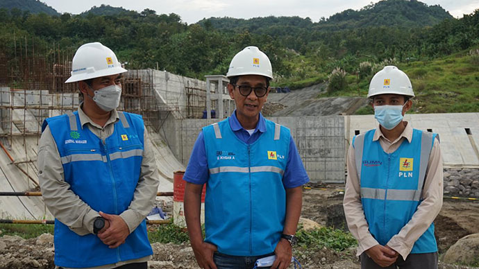 Komitmen PLN Tingkatkan Pemanfaatan EBT, Progres PLTA Jatigede Capai 85%