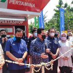 Menteri BUMN Resmikan Pertashop di Pesantren