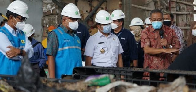 PLN Uji Coba Bahan Bakar Sampah di PLTU Lontar
