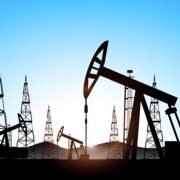 Produksi OPEC Plus Abaikan ‘Tsunami’ Corona India, Harga Minyak Melambung