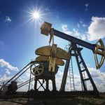 Harga Minyak Melemah Usai OPEC+ Putuskan Pengurangan Pemangkasan Pasokan