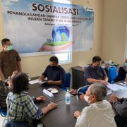 Pertamina Salurkan Dana Perbaikan Fasum Fasos Terimbas Kebakaran Kilang Balongan