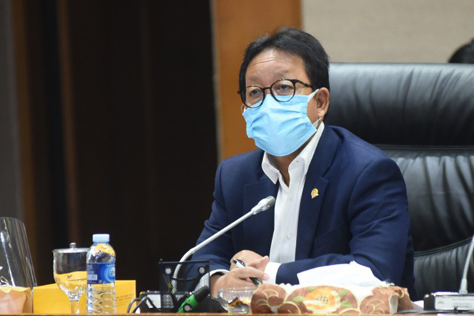 Ketua Komisi VII DPR-RI Sugeng Suparwoto