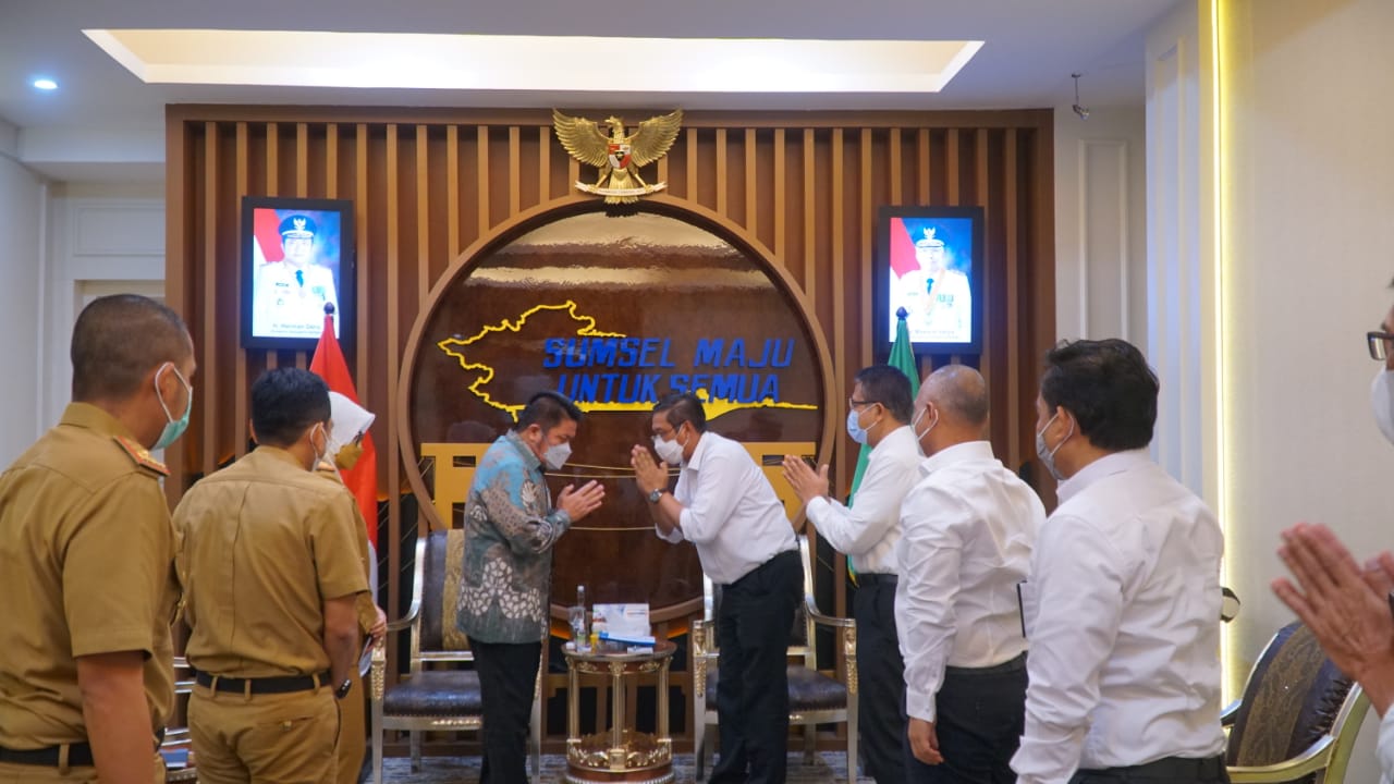 Cita-Cita PLN, Wujudkan 100 Persen Desa Berlistrik di Sumsel