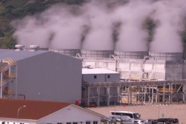 banyak daerah terluar masih gunakan energi fosil