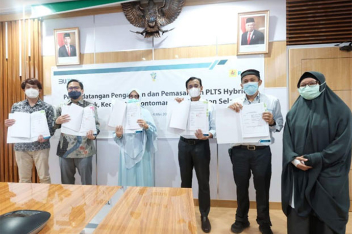 PLN Tingkatkan Bauran EBT, Bangun PLTS Hybrid di Sulsel
