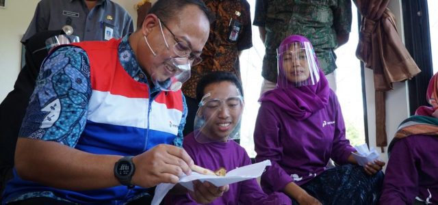 Staf Khusus Presiden Beri Semangat Para Difableprenuer Binaan Pertamina