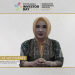 Direktur Utama Pertamina Nicke Widyawati memberikan sambutan melalui daring dalam acara Pertamina Investor Day 2021 bertema Energizing Sustainable Growth, pada Rabu (23/6/2021) di Kantor Pusat Pertamina. (Dok/Pertamina)