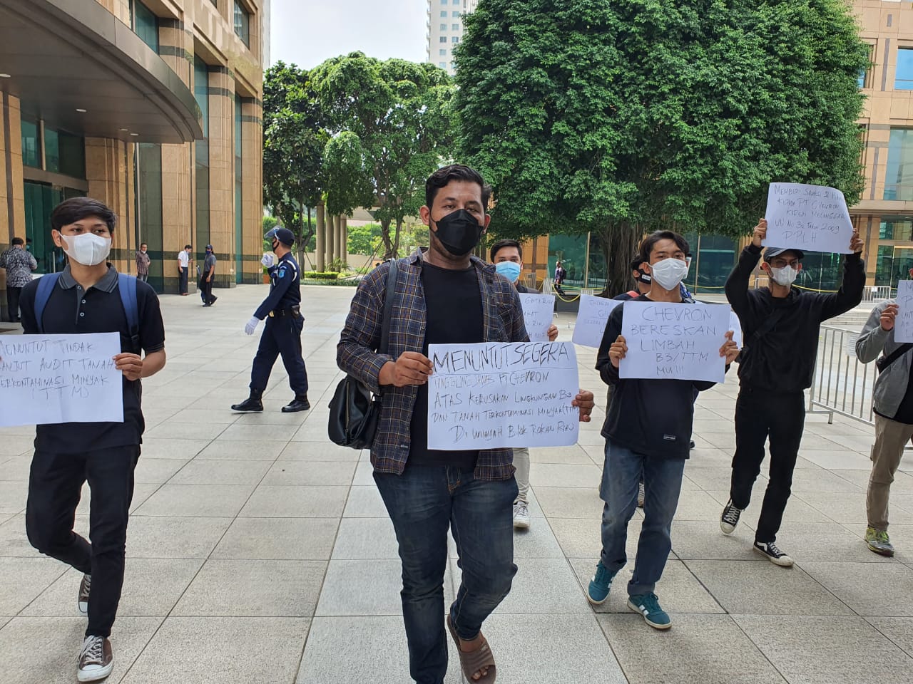 Cemari Lingkungan, Chevron Harus Tanggung Jawab