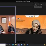 Jakarta - Direktur Utama Pertamina Nicke Widyawati dan Direktur Utama Sonatrach Hakkar Toufik menandatangani MOU antara PT Pertamina Persero dengan PT Sonatrach secara daring, pada Senin (28/6).