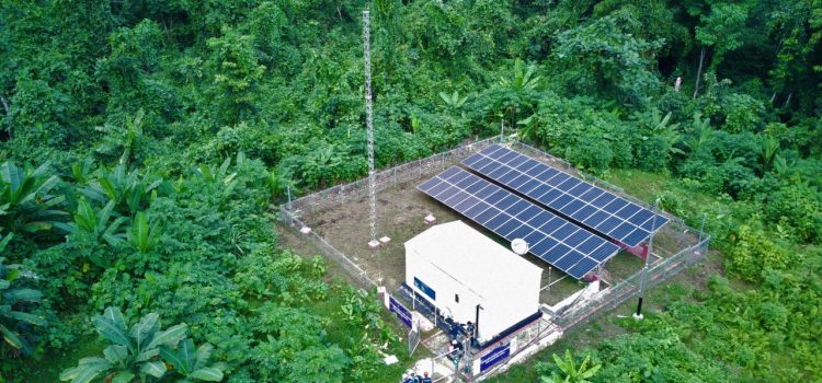PLN Berkomitmen Percepat Listriki Desa Terpencil di Papua