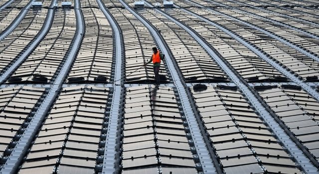 Singapura Punya PLTS Terapung 60 MW, Indonesia?
