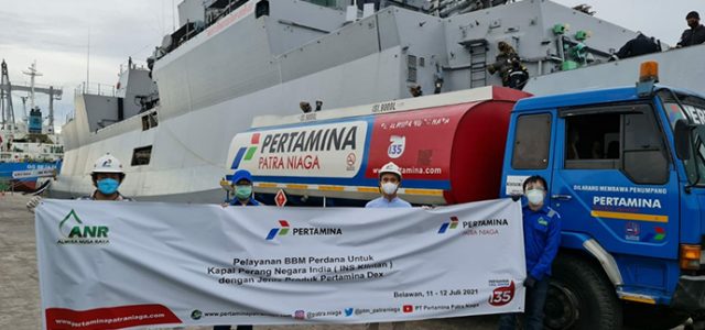 Pertamina Suplay Perdana BBM Untuk Kapal Perang Angkatan Laut India