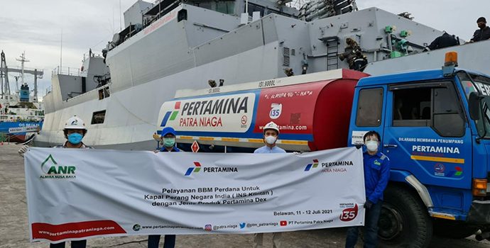 Pertamina Suplay Perdana BBM Untuk Kapal Perang Angkatan Laut India