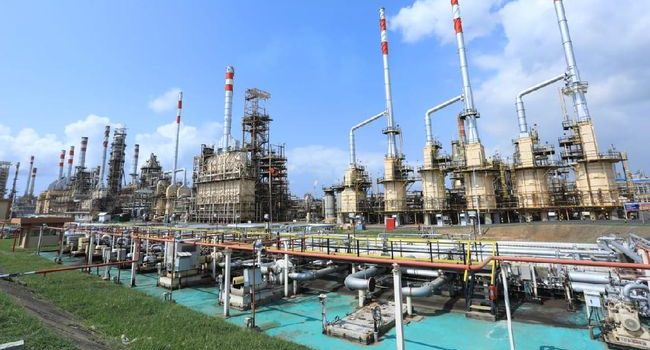 Output Terbatas dan Permintaan Global Meningkat, Minyak Melesat 2 Persen