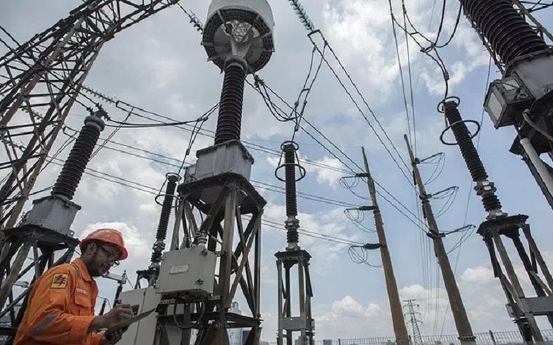 pertumbuhan konsumsi listrik pln tahun ini anjlok