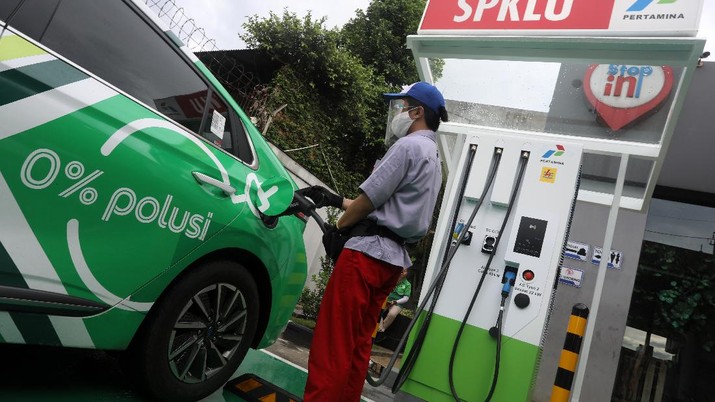 Pertamina- BPPT Bangun 2 SPKLU di Jakarta