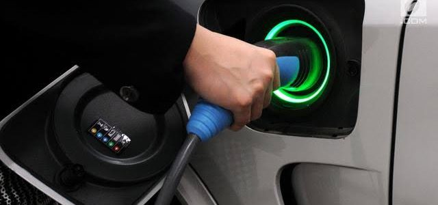 Harga Saham Emiten Penyedia Bahan Baku Baterai Kendaraan Listrik Kian Tergerus