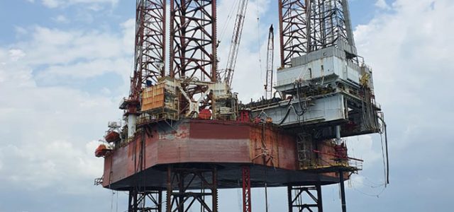 OPEC Plus Berpeluang Tingkatkan Produksi, Harga Minyak Melemah