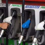 Jangan Sampai Pertamina Terus Merugi, Harga Pertamax dan Pertalite Harus Disesuaikan!